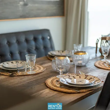 Appartamento Penthouse Soleilla - Pure Relaxation With Sea View In A Prime Location *