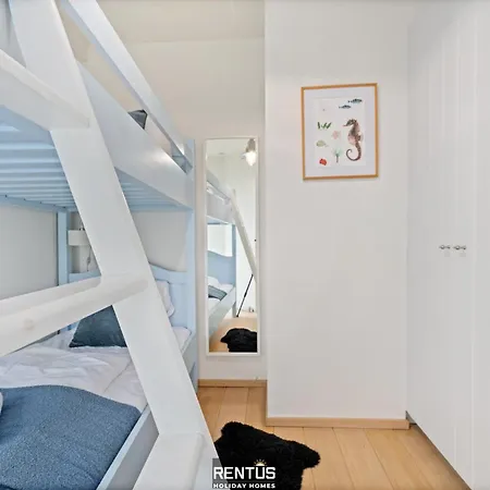 Penthouse Soleilla - Pure Relaxation With Sea View In A Prime Location Apartment *